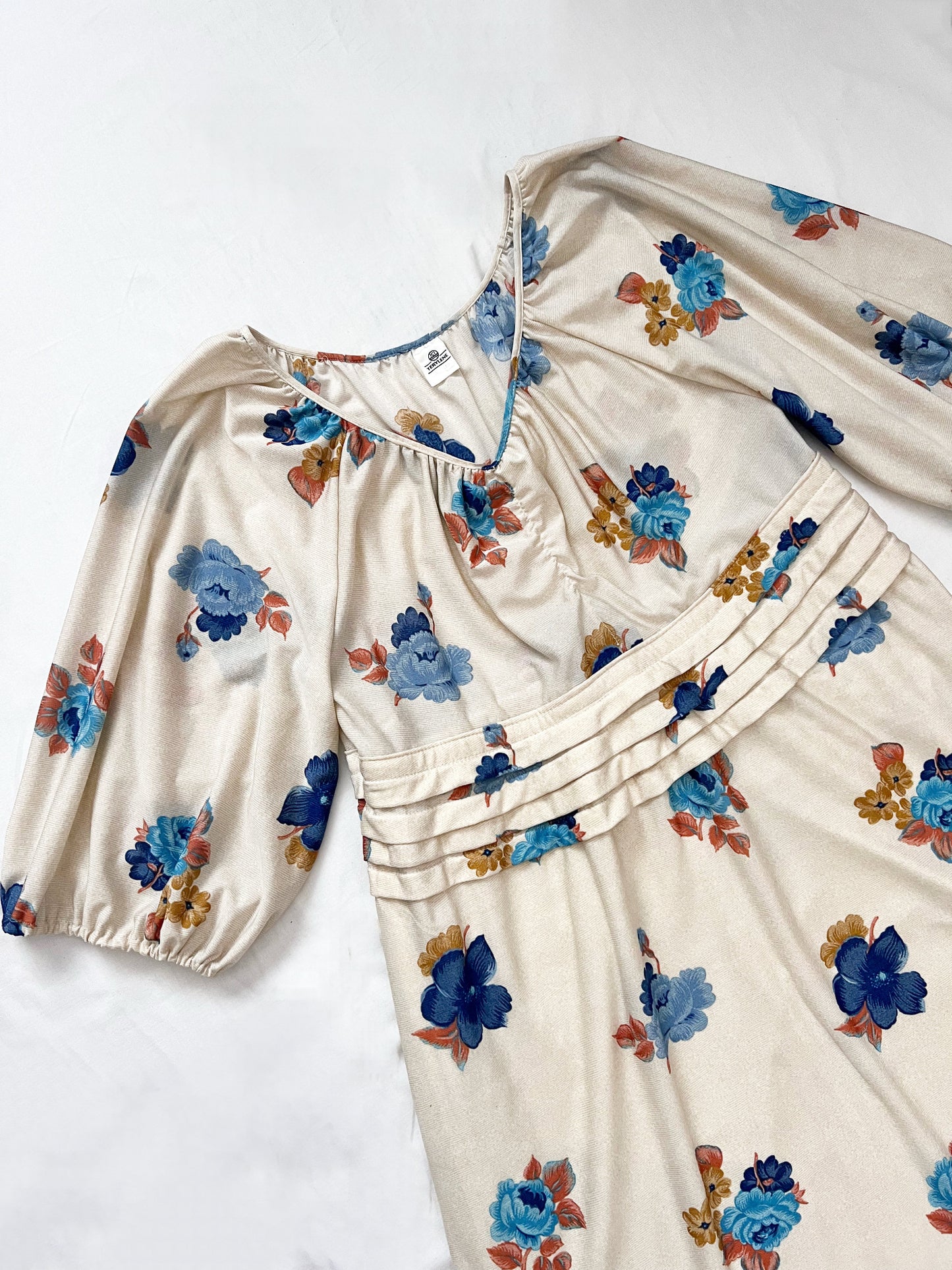 70s cream flower dress, Size L