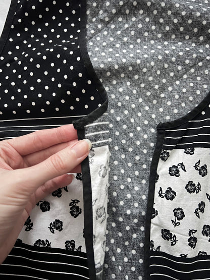 70s black and white vest, Size M-L