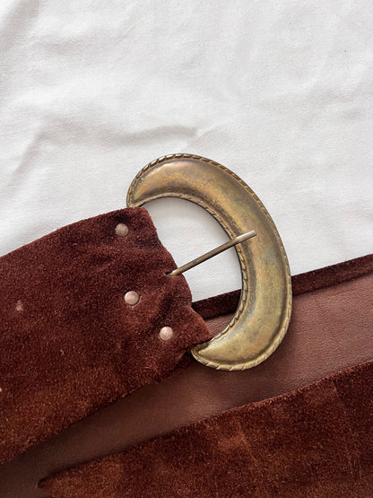 70s wide brown suede belt, Size XS-S