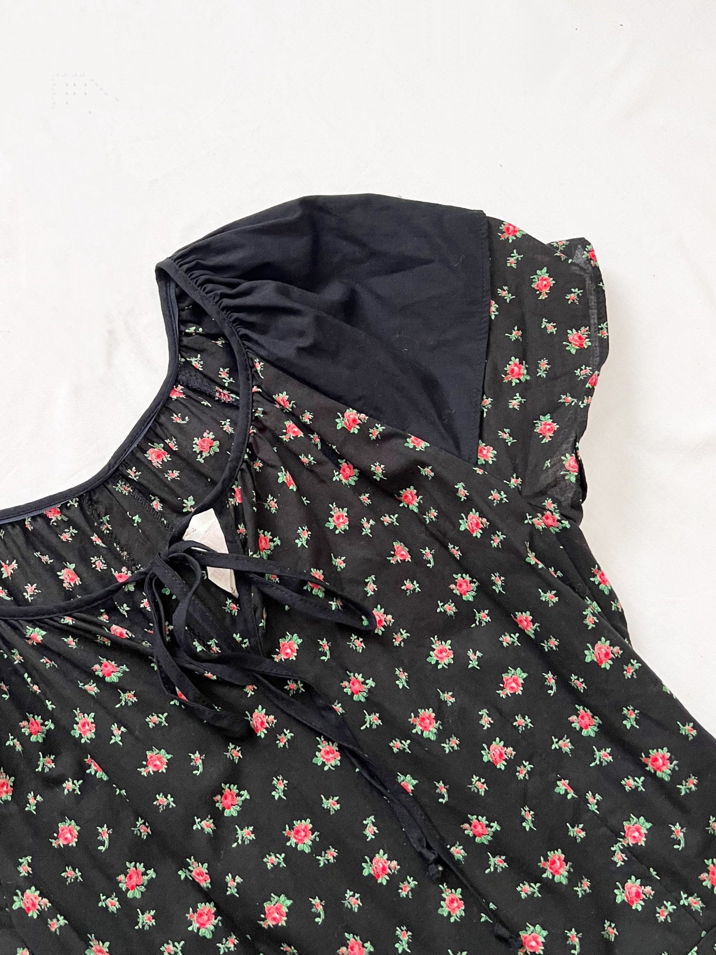 70s 100% cotton black floral dress, Size S-M