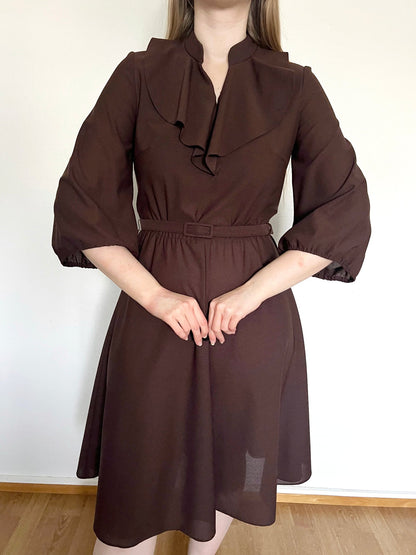 70s brown ruffle dress, Size S-M