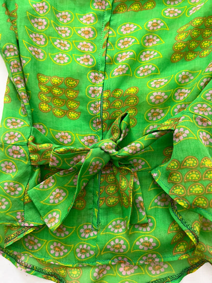 70s green flutter sleeves t-shirt, Size XS