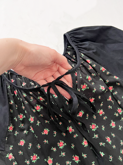 70s 100% cotton black floral dress, Size S-M