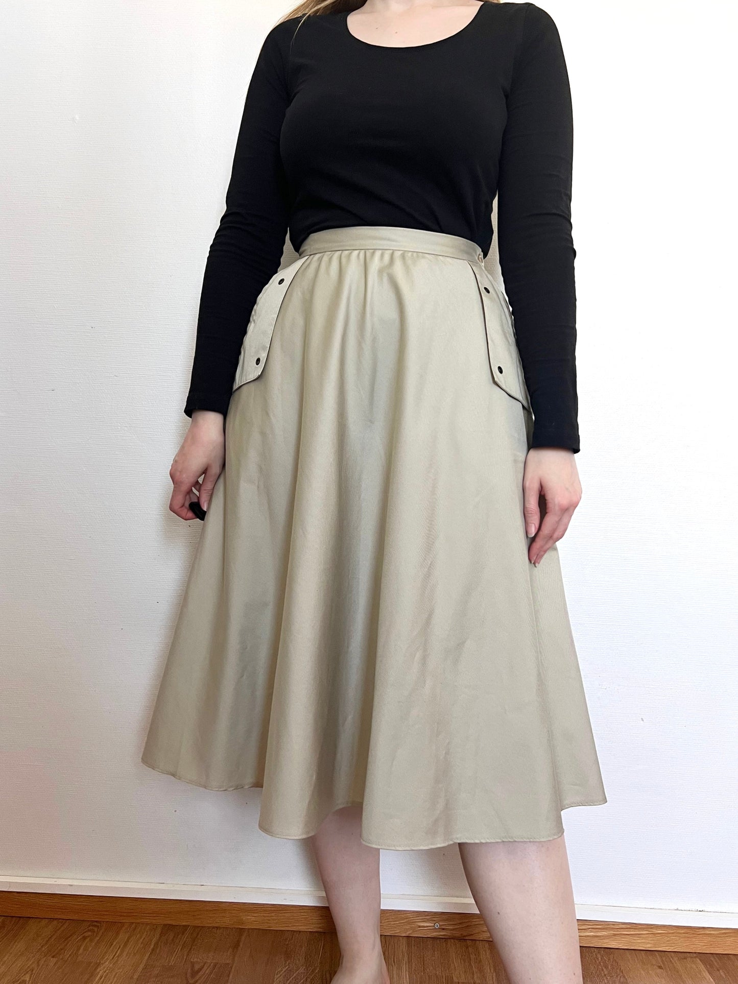 70s beige skirt with pockets, Size XS-S