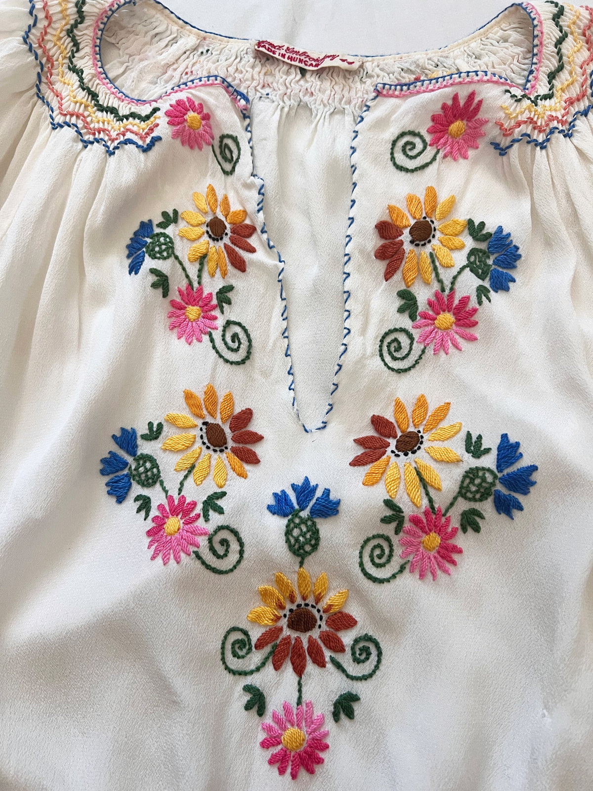 1930s short sleeved Hungarian blouse, Size S