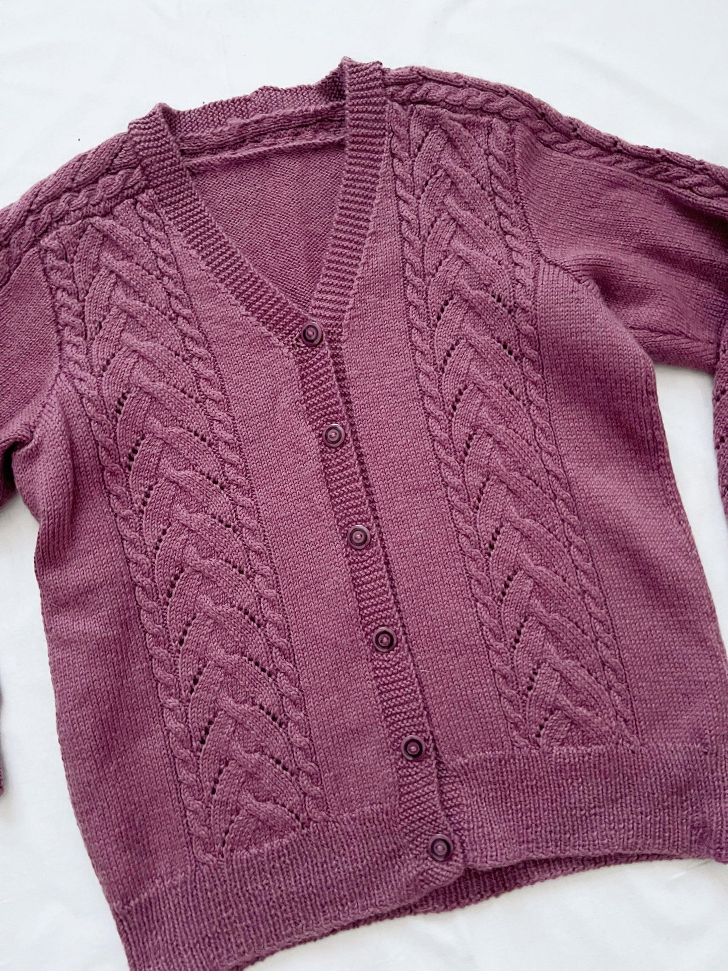 Mauve knitted cardigan, Size L