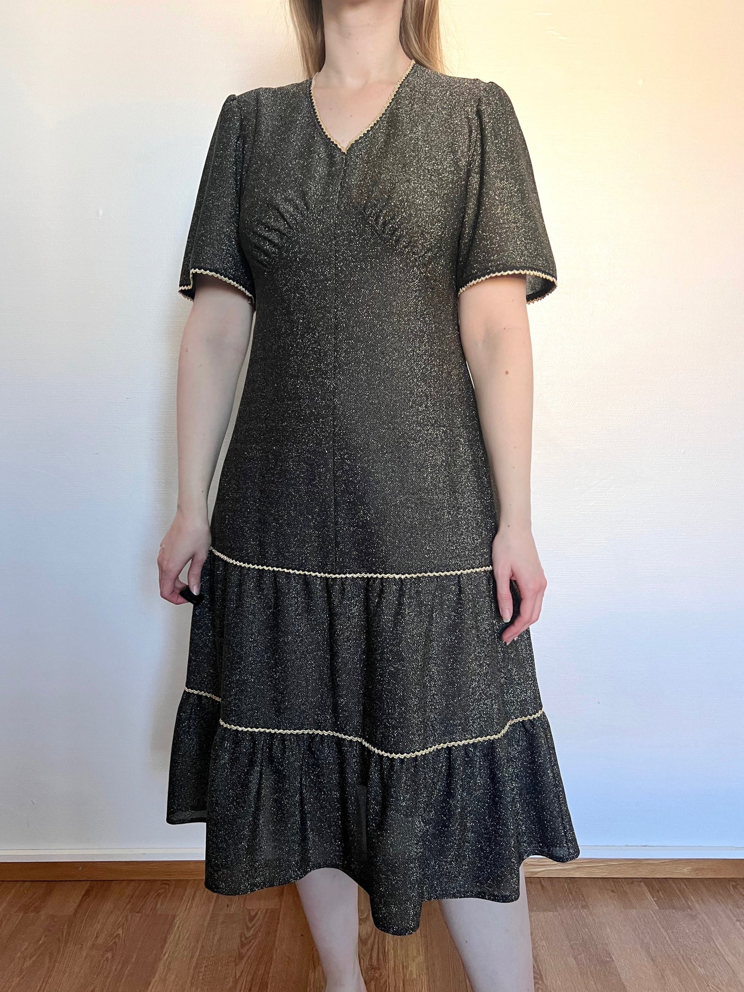 70s shimmery dress, Size S-M