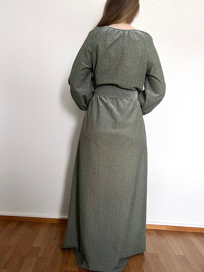 60 silver sparkly gown, Size M