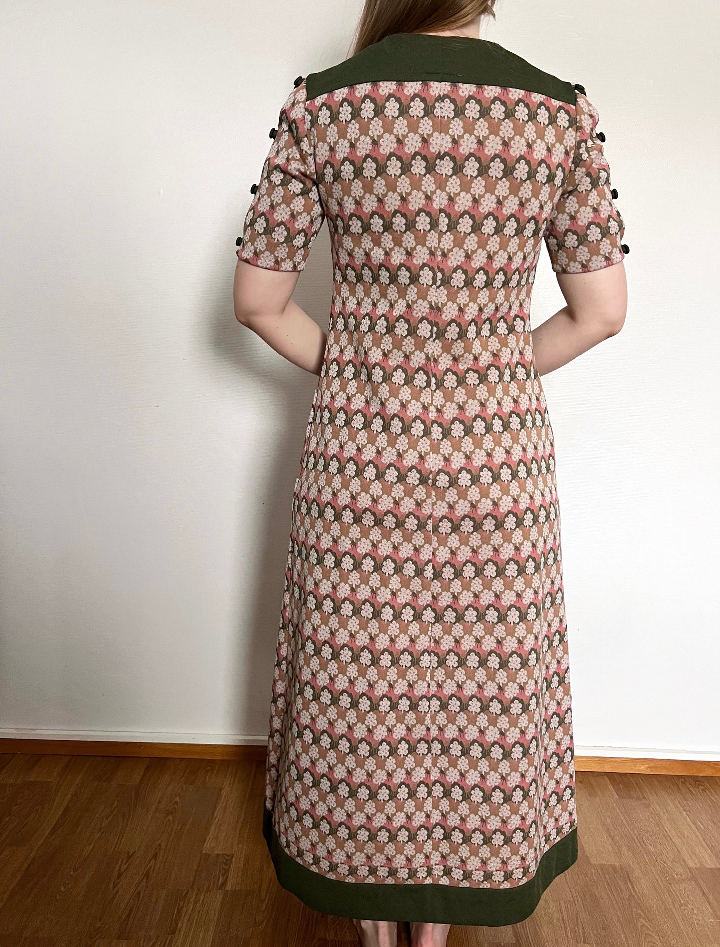 60s long floral motif dress, Size S-M