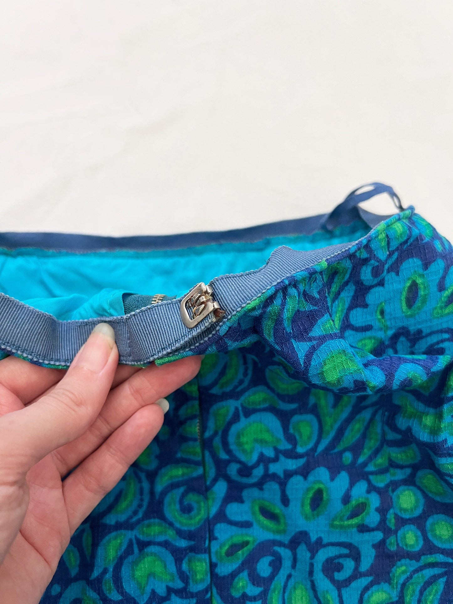 60s blue groovy skirt, Size XS