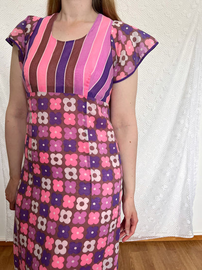 70s pink and purple flower power dress, Size S