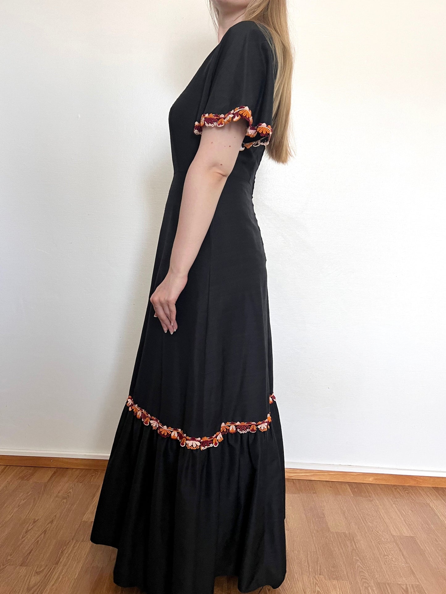 60s black square neckline dress, Size S