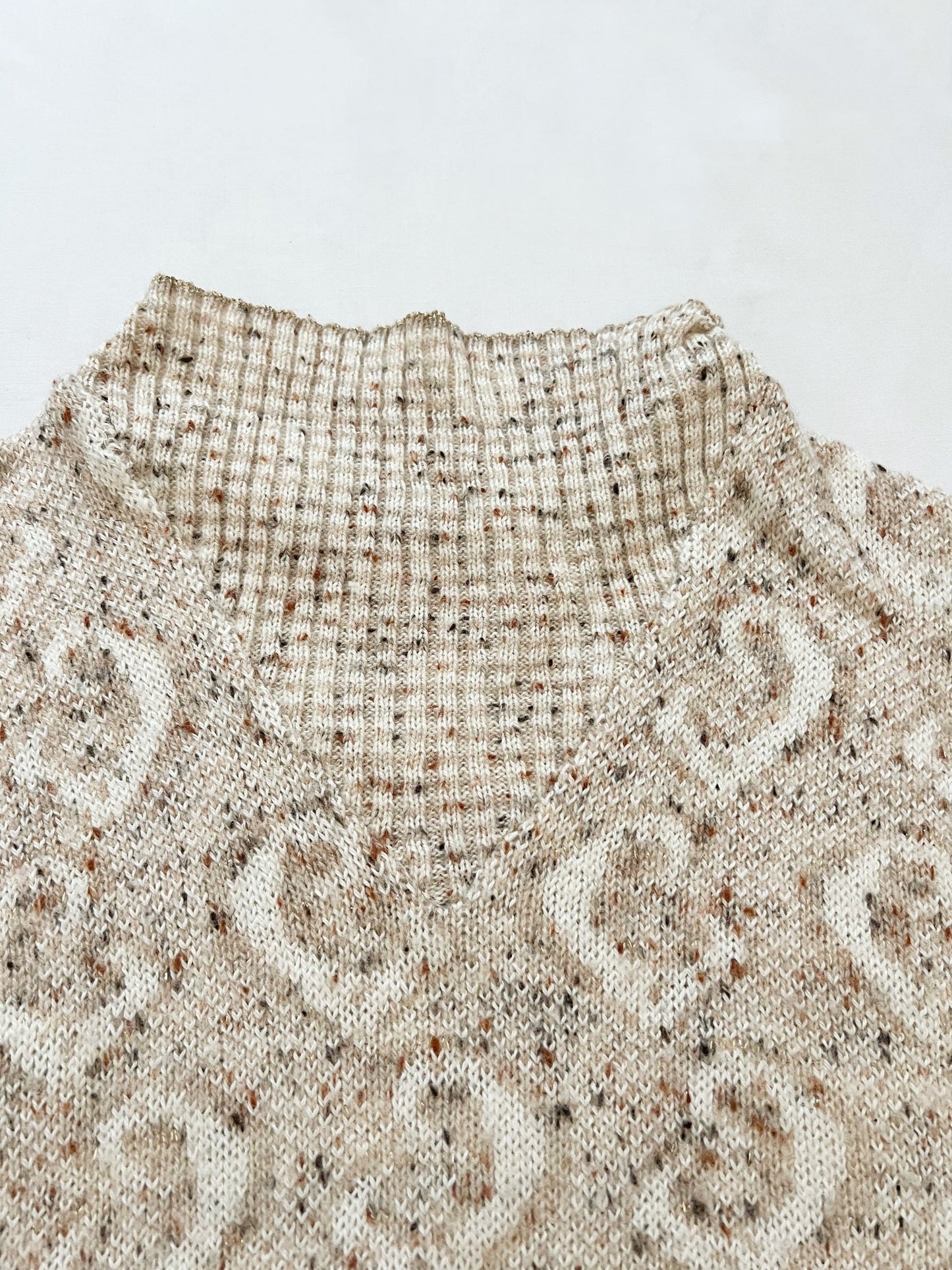 Beige & gold details sweater, Size S