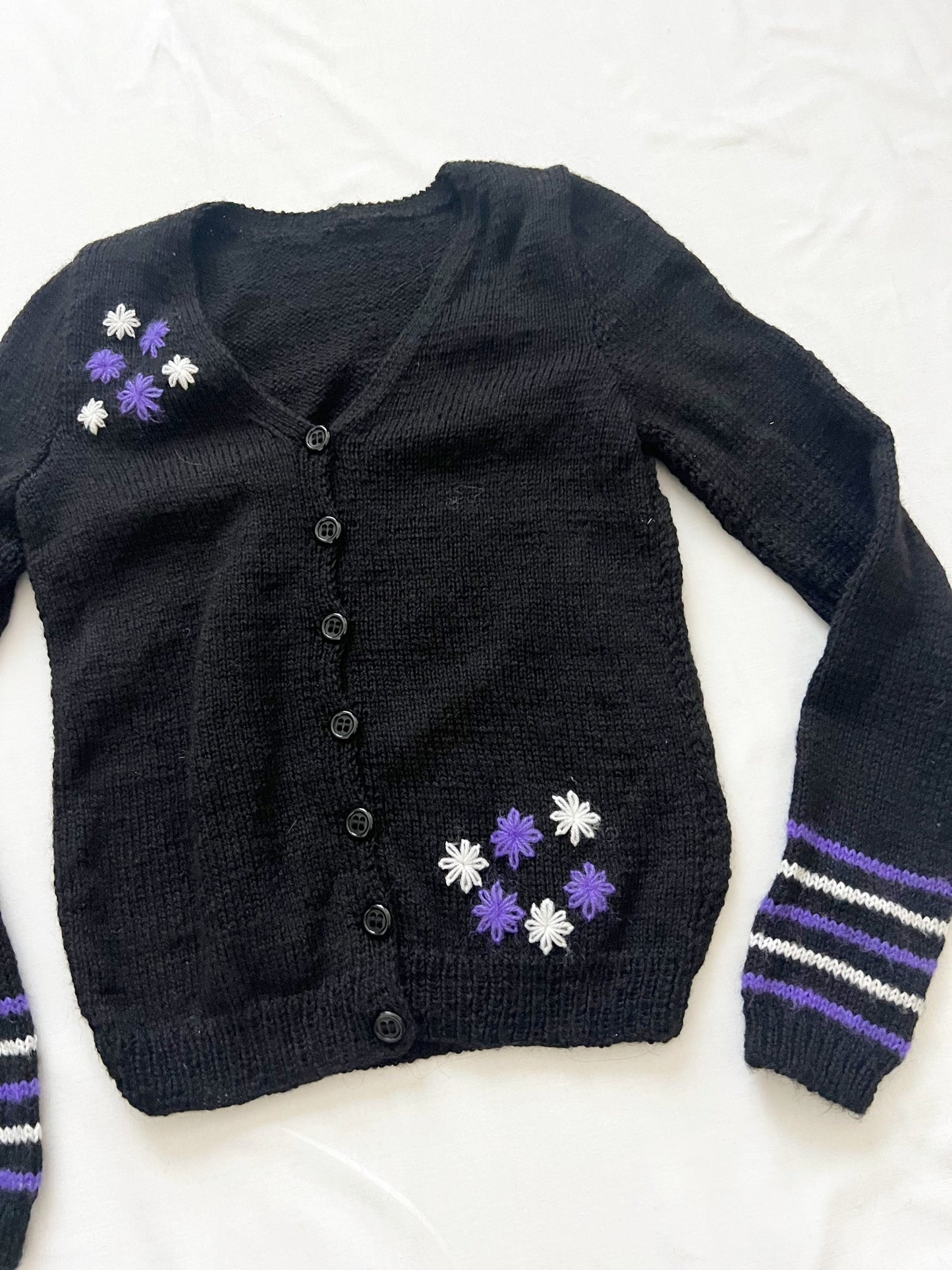 Black cardigan with flowers, Size XS