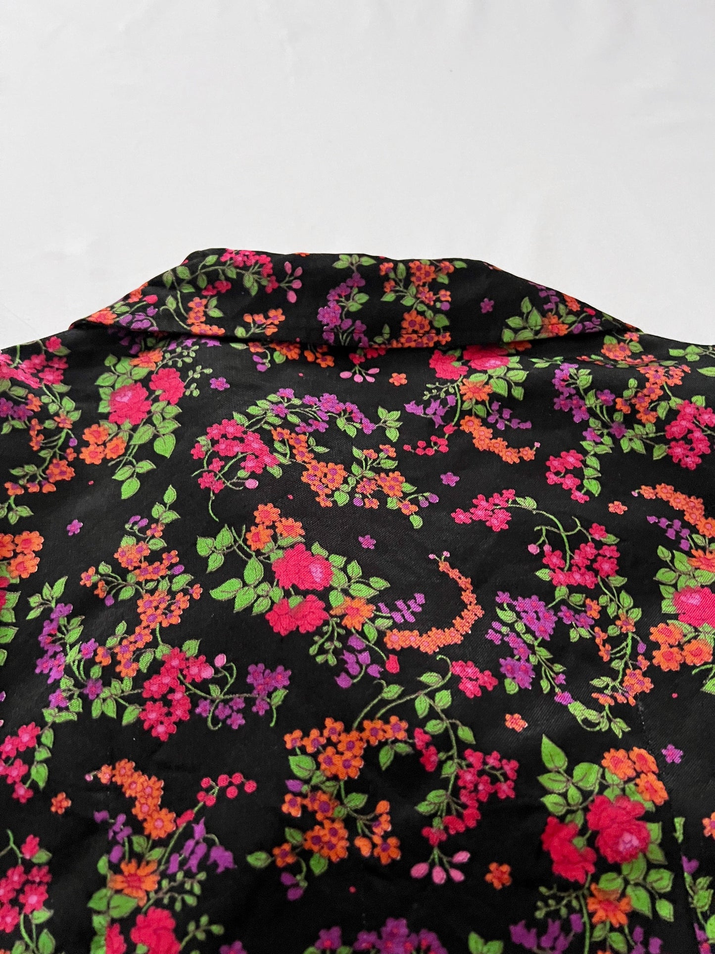 70s pointed collar floral bluse, Size XS-S