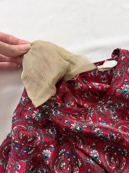 80s red ornate pattern blouse, Size XS-S