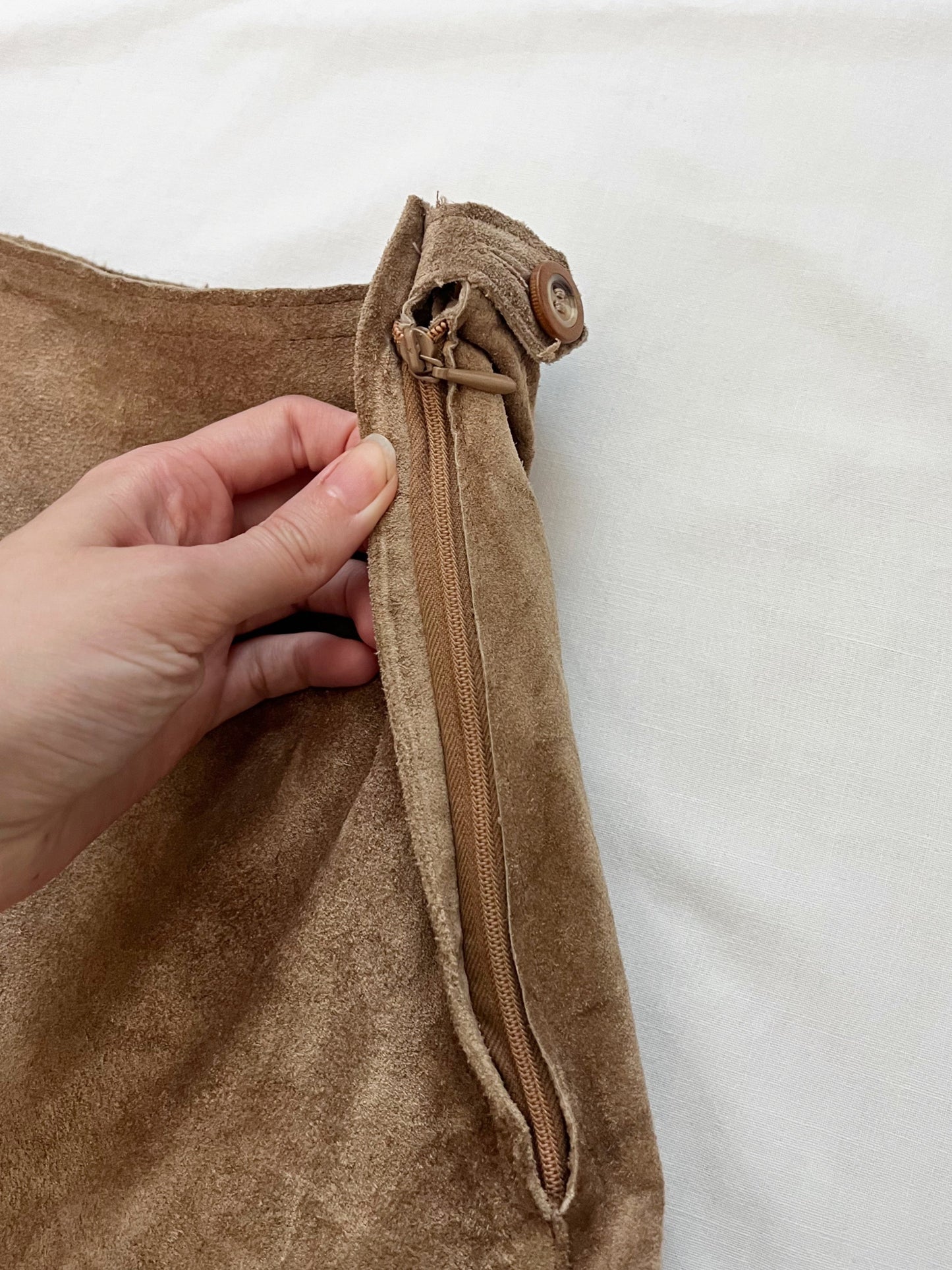 70s animal motif suede skirt, Size XS