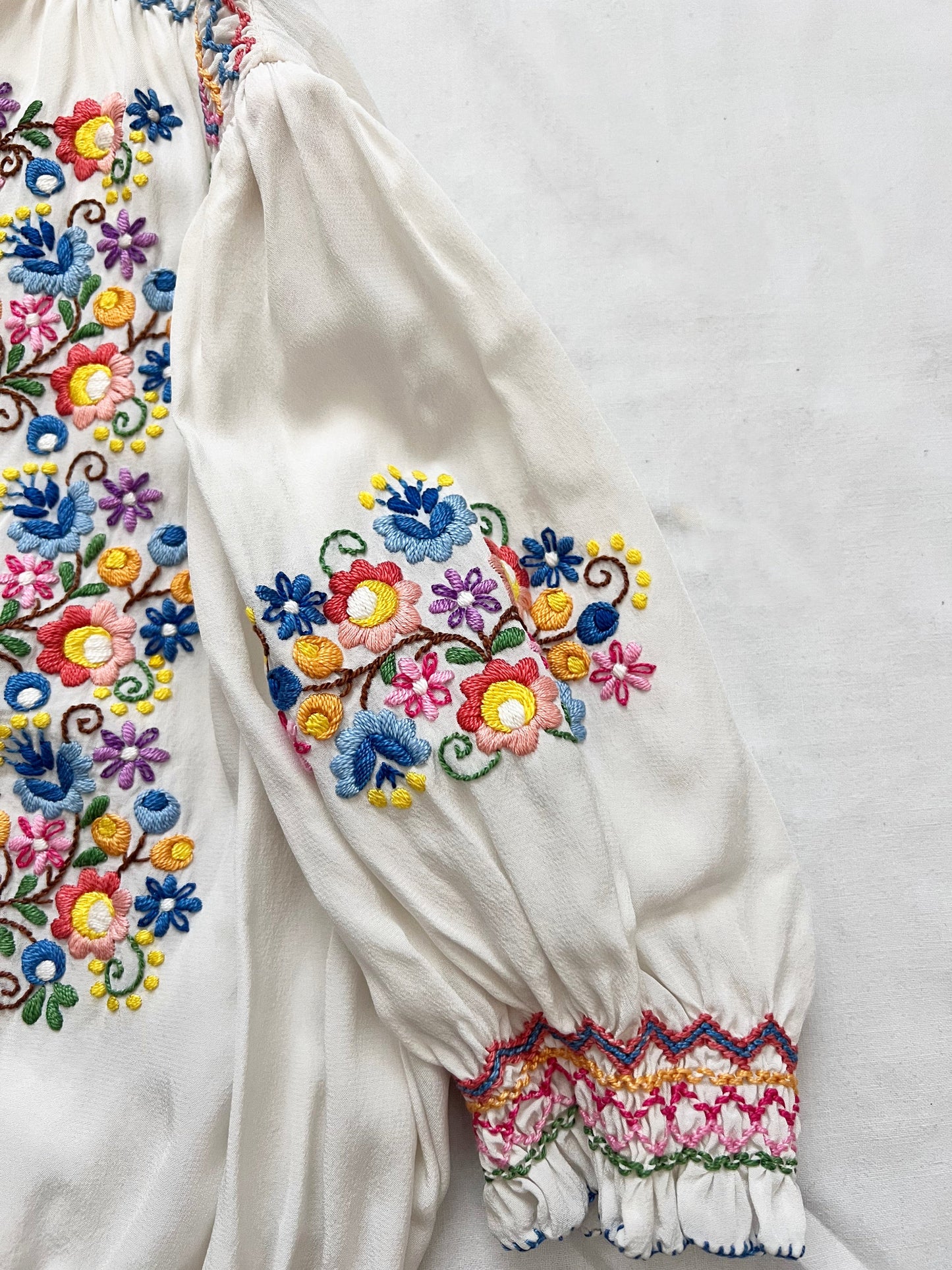 1930s/1940s hand embroidered floral cropped blouse, Size S
