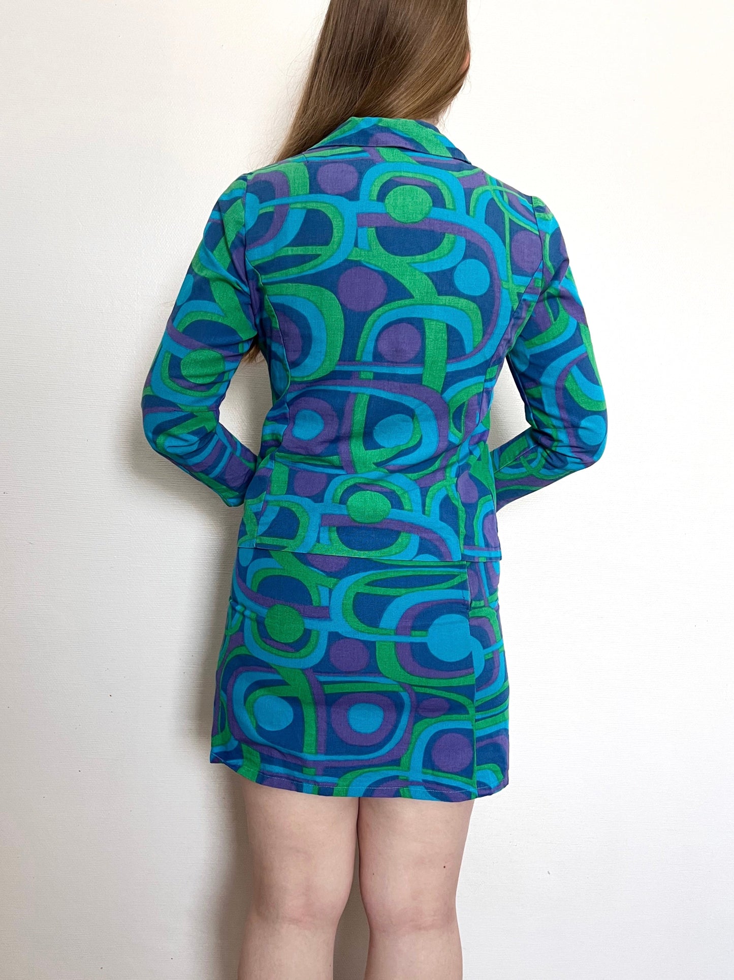 60s blue geometric shirt and skirt set, Size S