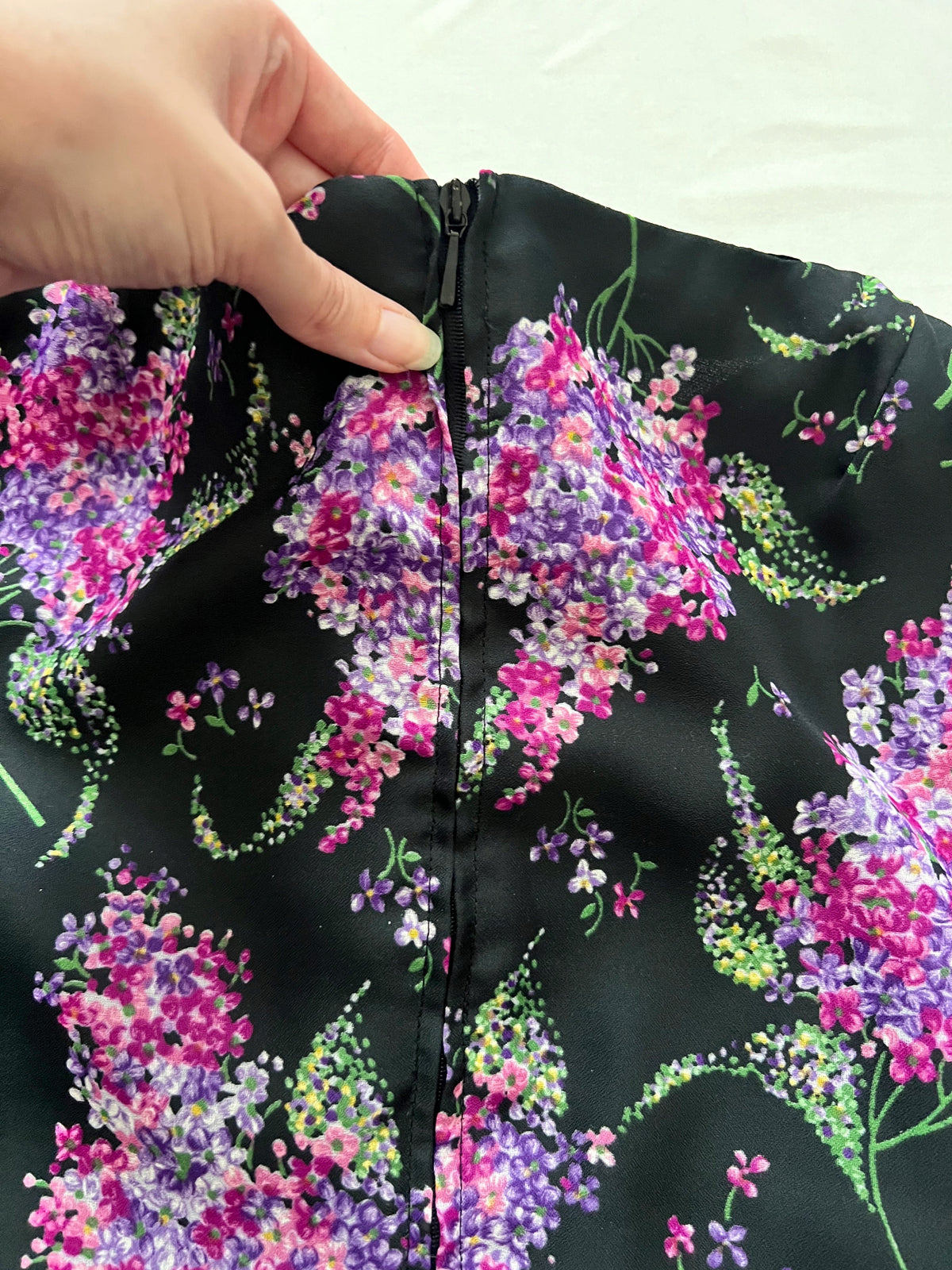 70s floral dramatic sleeves dress, Size XS