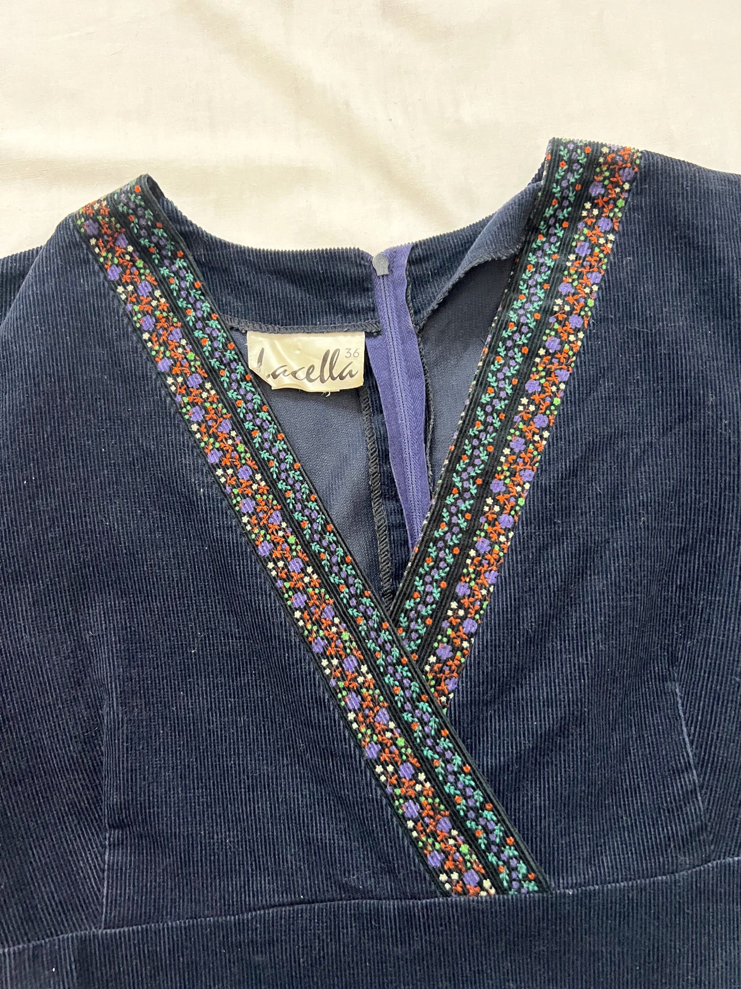 70s navy ribbed dress with pockets, Size S