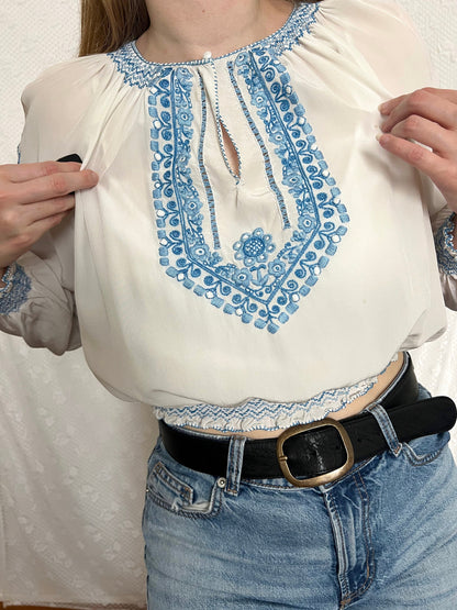 1930s Hungarian blue embroidery blouse, Size S