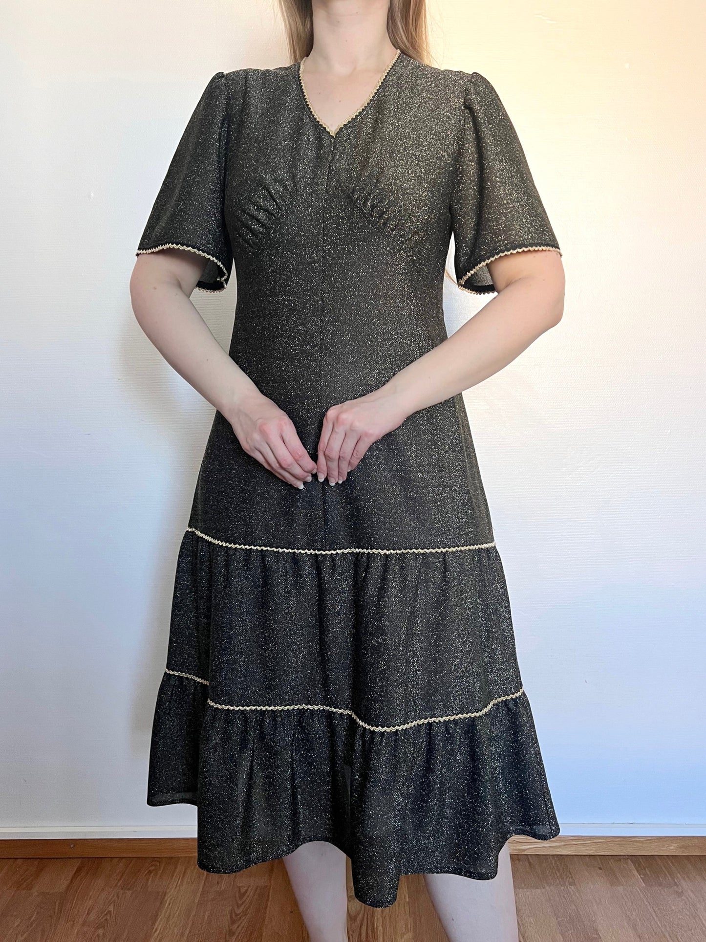70s shimmery dress, Size S-M