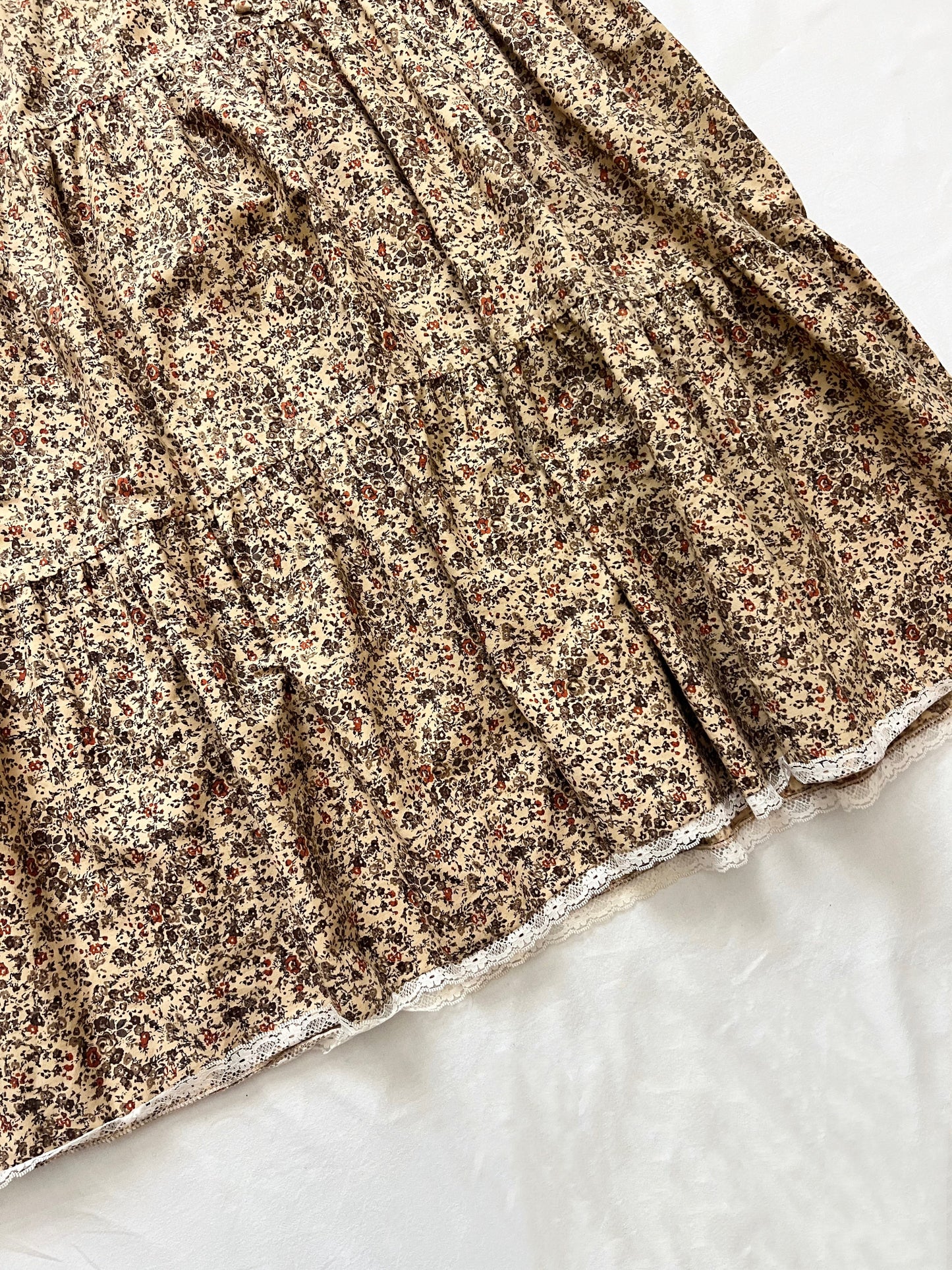 70s beige floral dress, Size XS-S