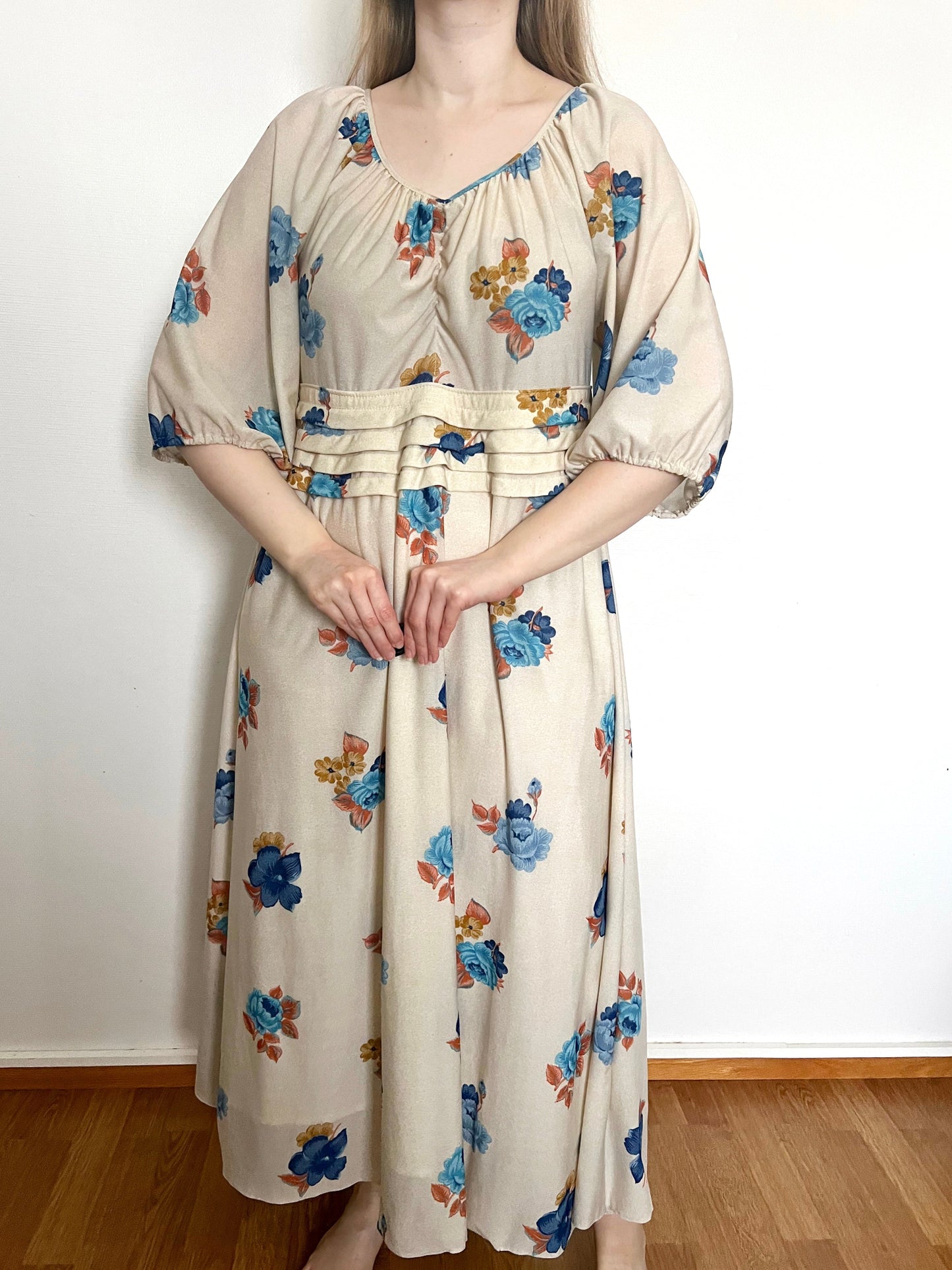 70s cream flower dress, Size L