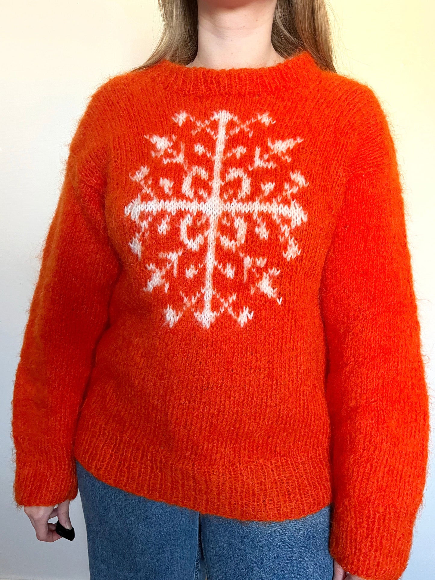 Orange snowflake sweater, Size L