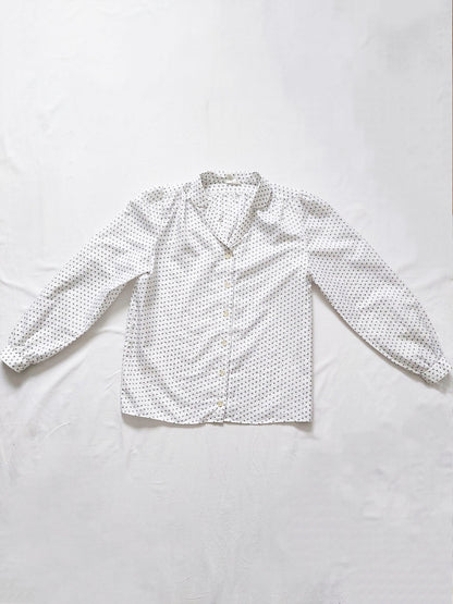 White dot shirt, Size M-L