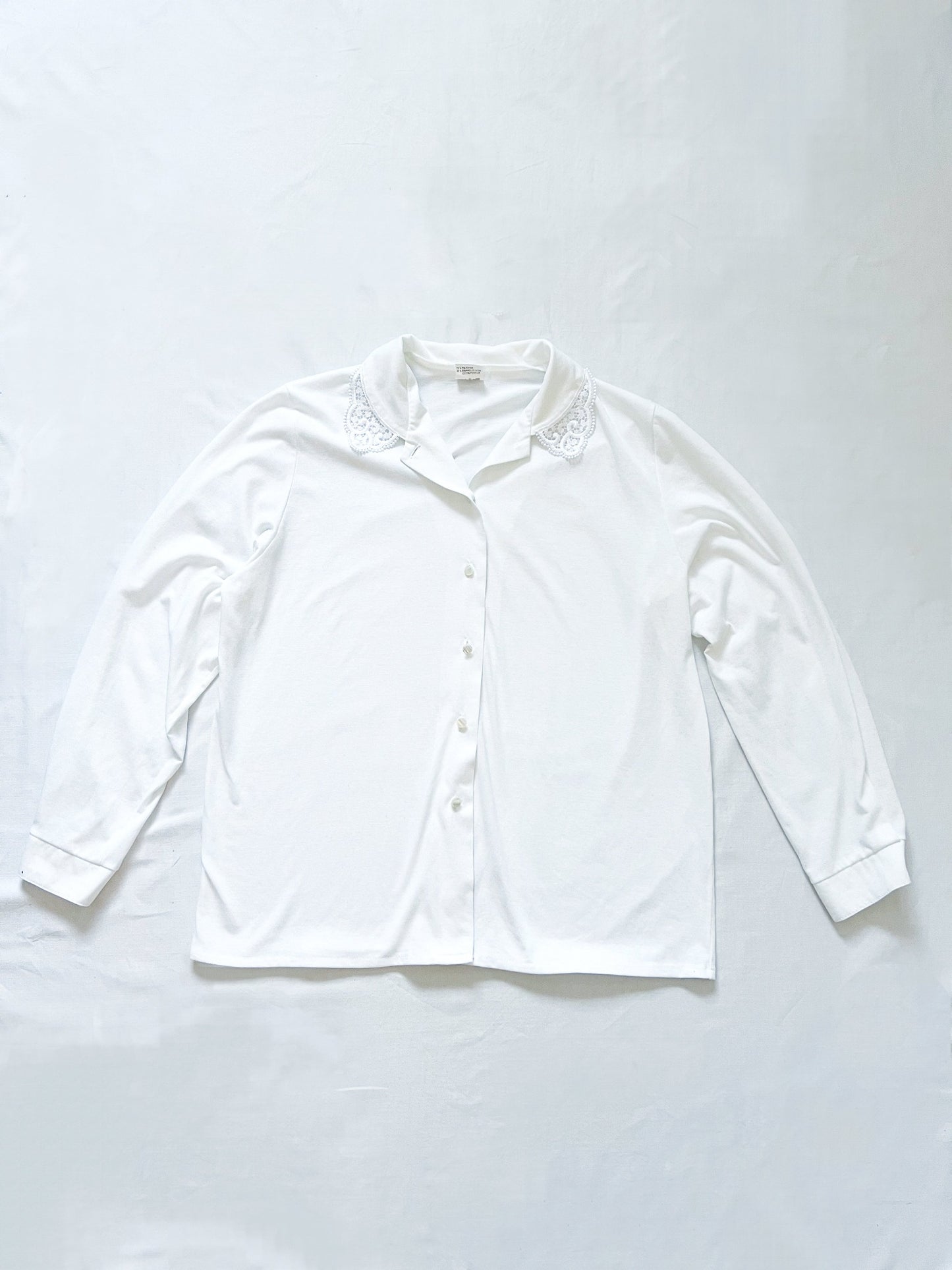 A white vintage shirt