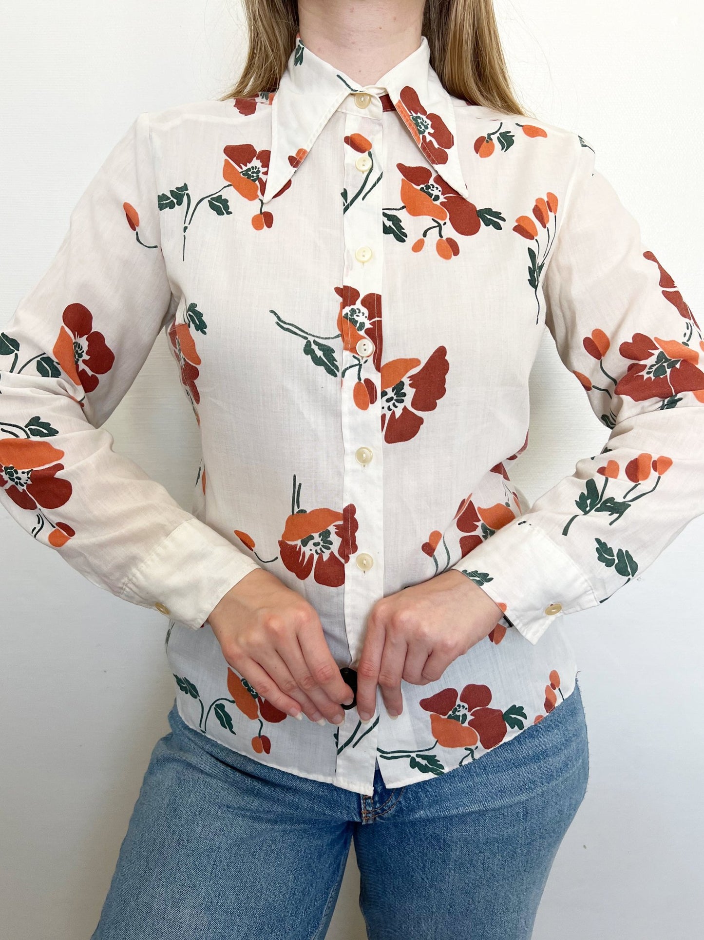 Flower shirt, Size S-M