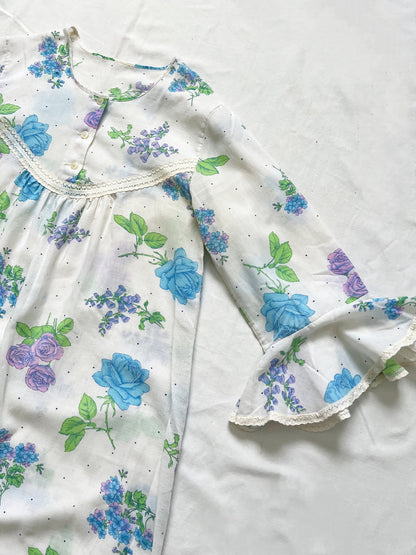 Flower nightgown, Size M