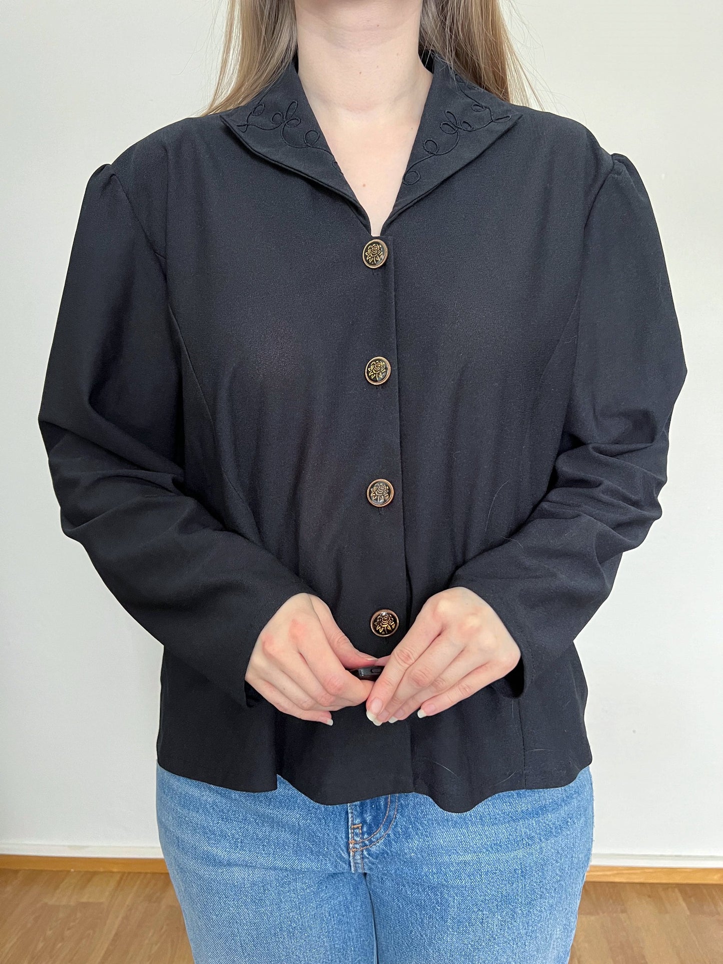 Black rose button shirt, size XL