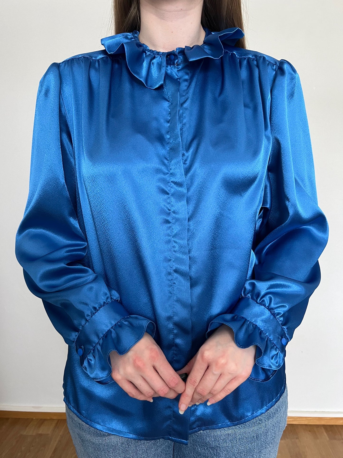 Blue ruffel blouse, Size L-XL