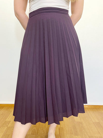 Purple midi skirt, Size M