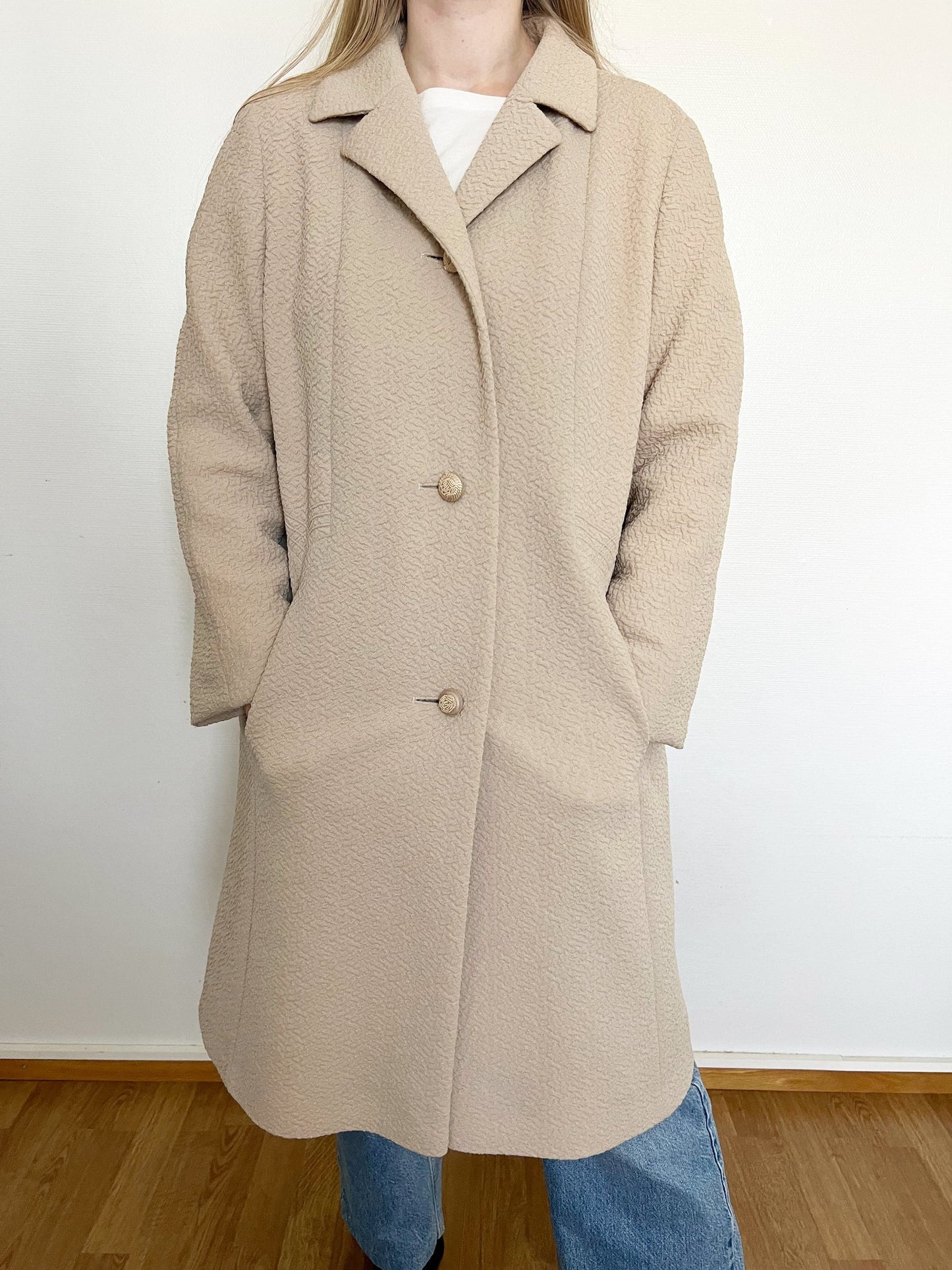 Crimplene beige jacket, Size M