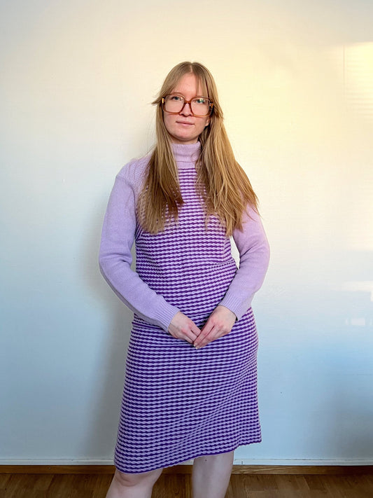 Purple knit dress, Size M