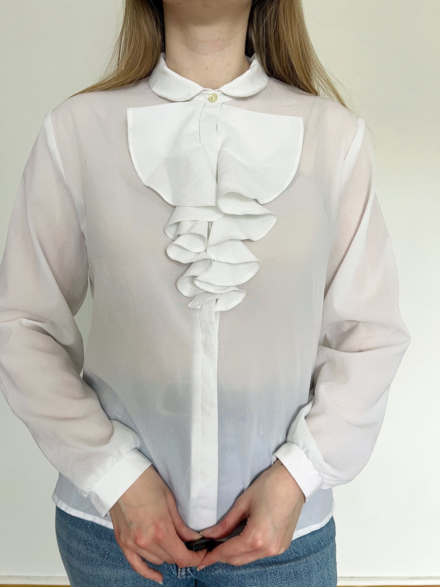 White ruffle blouse, Size M-L