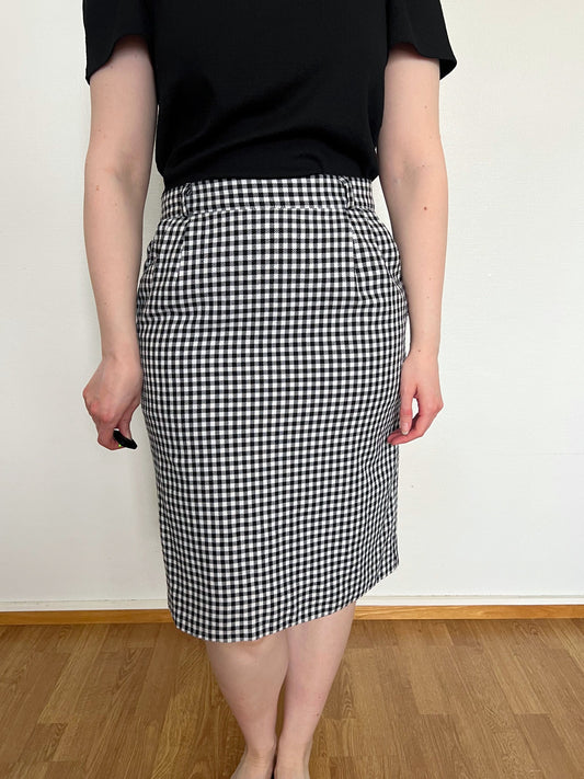 Gingham pencil skirt, Size XS/S