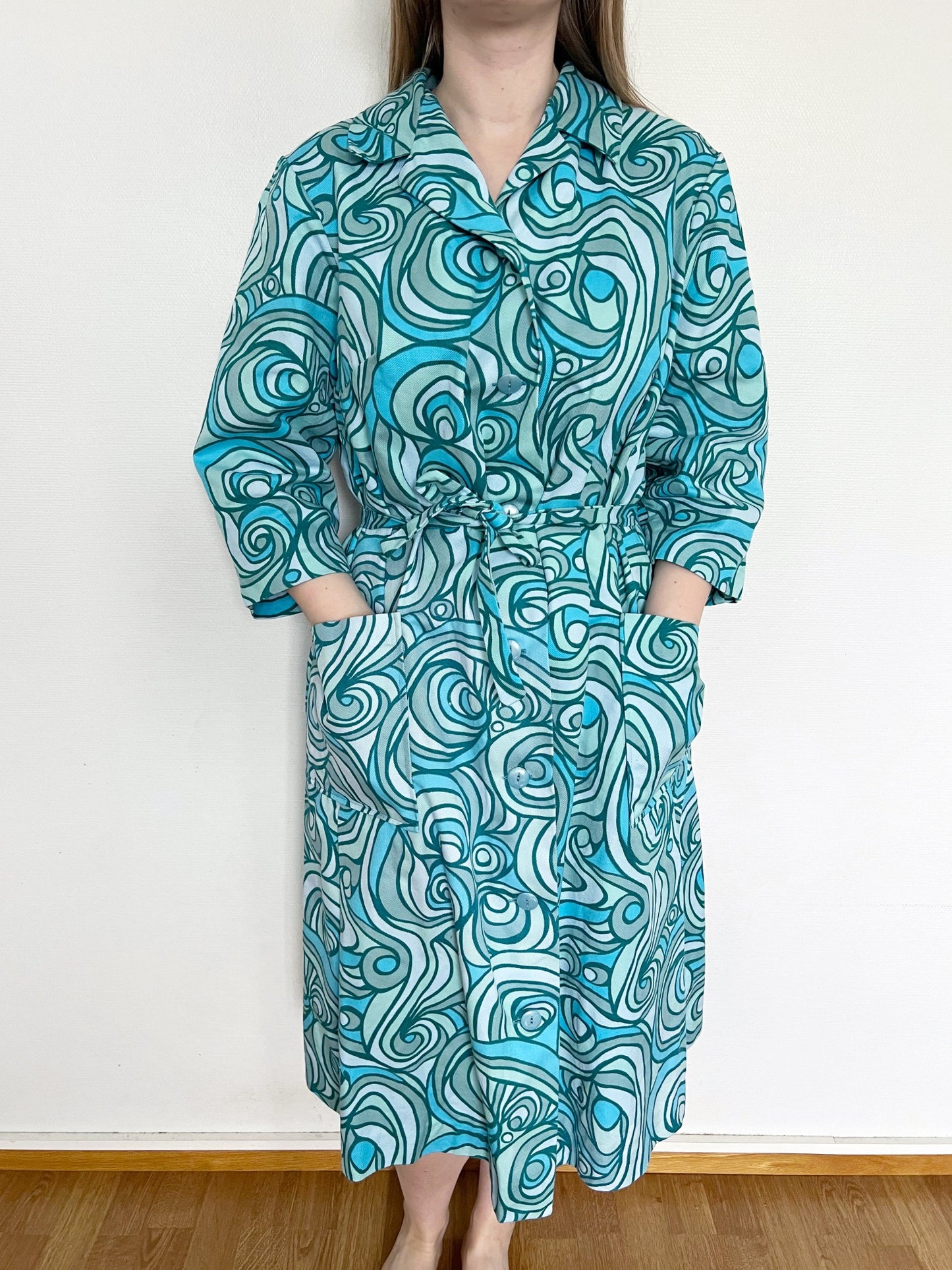 Blue funky pattern dress, Size XL