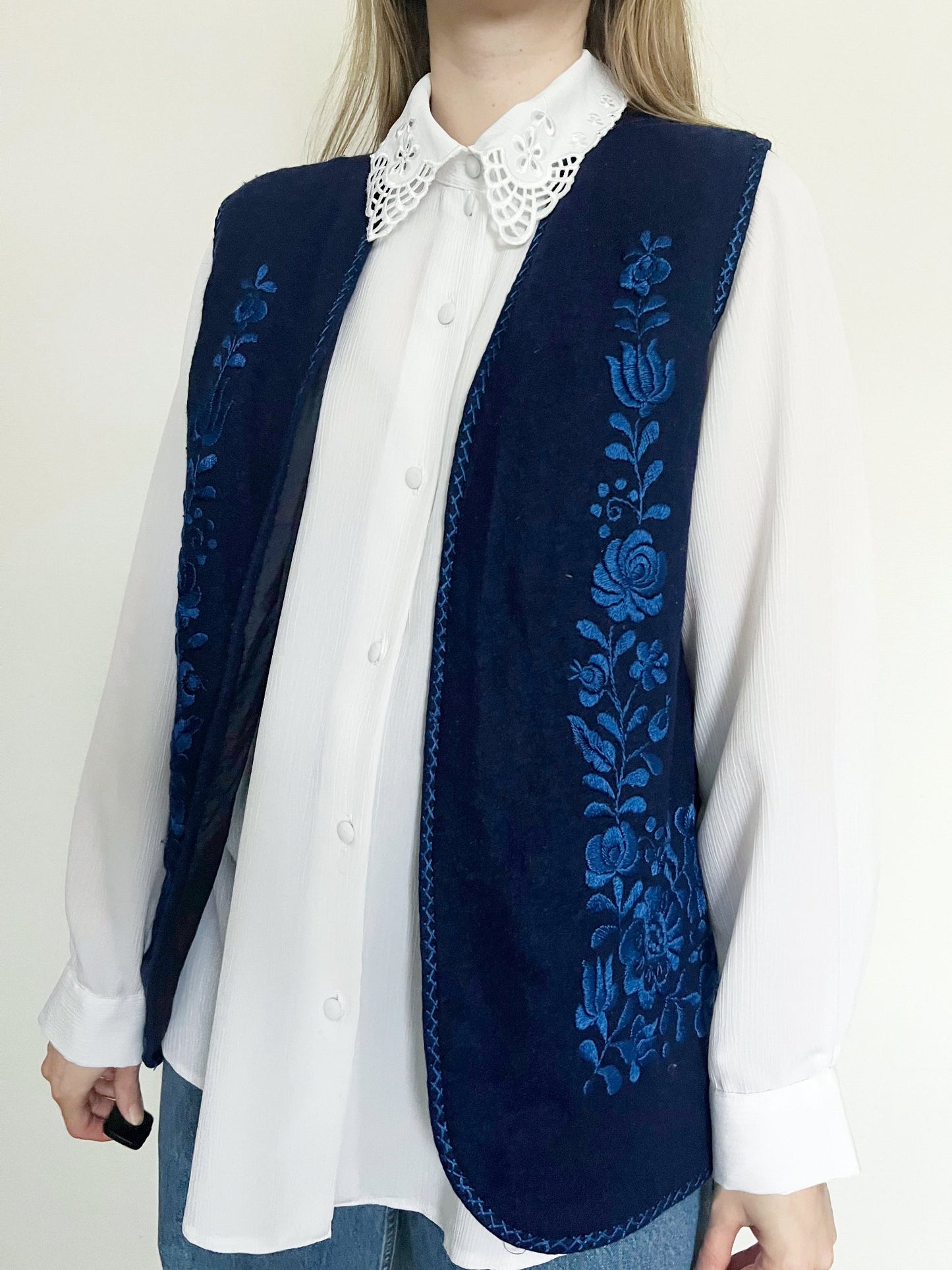 Blue embroidered vest, Size L