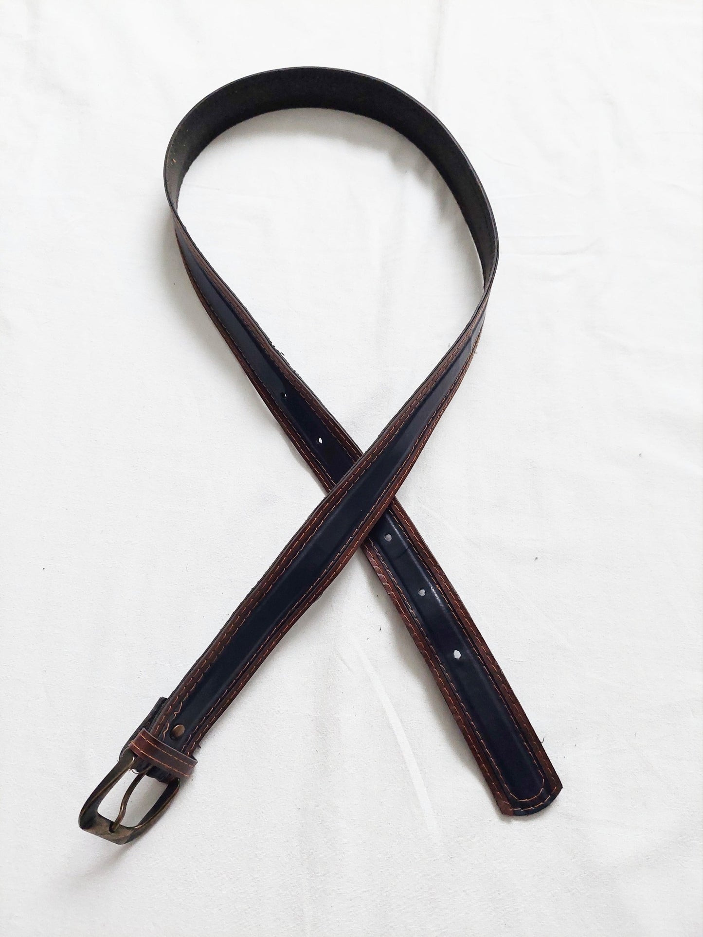 A blue and brown belt